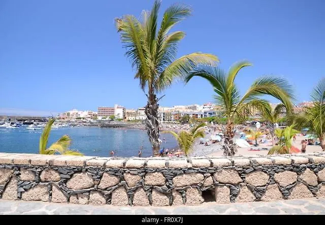 La Calabacera Casa Verde Con Piscina, By Paramount Holidays Guia de Isora  Spain